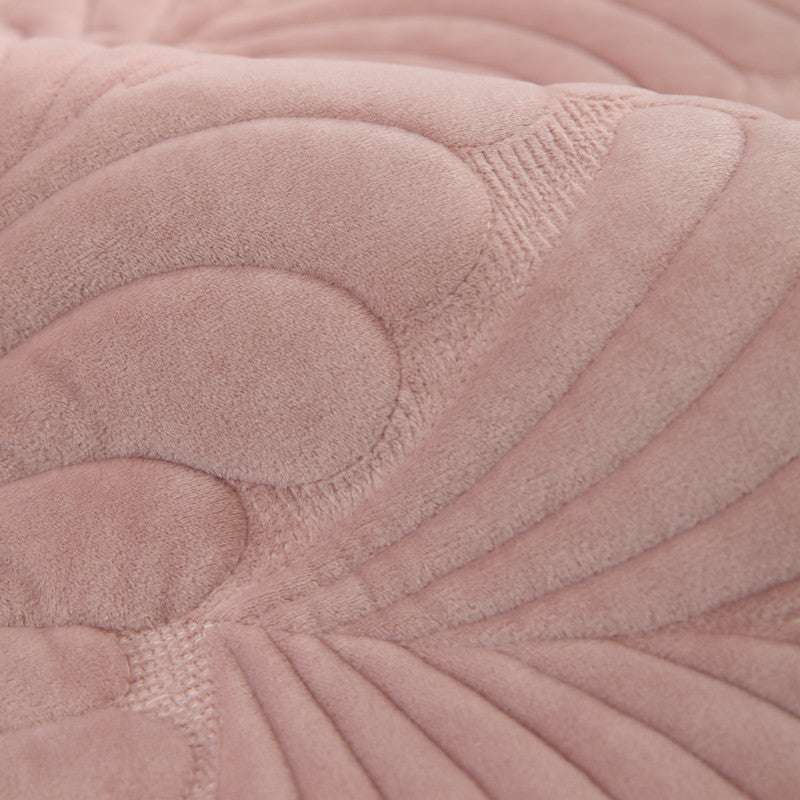 Cozy Non-slip Sofa Protector Velvet Sofa Cover Durable Cushion Couch Mat